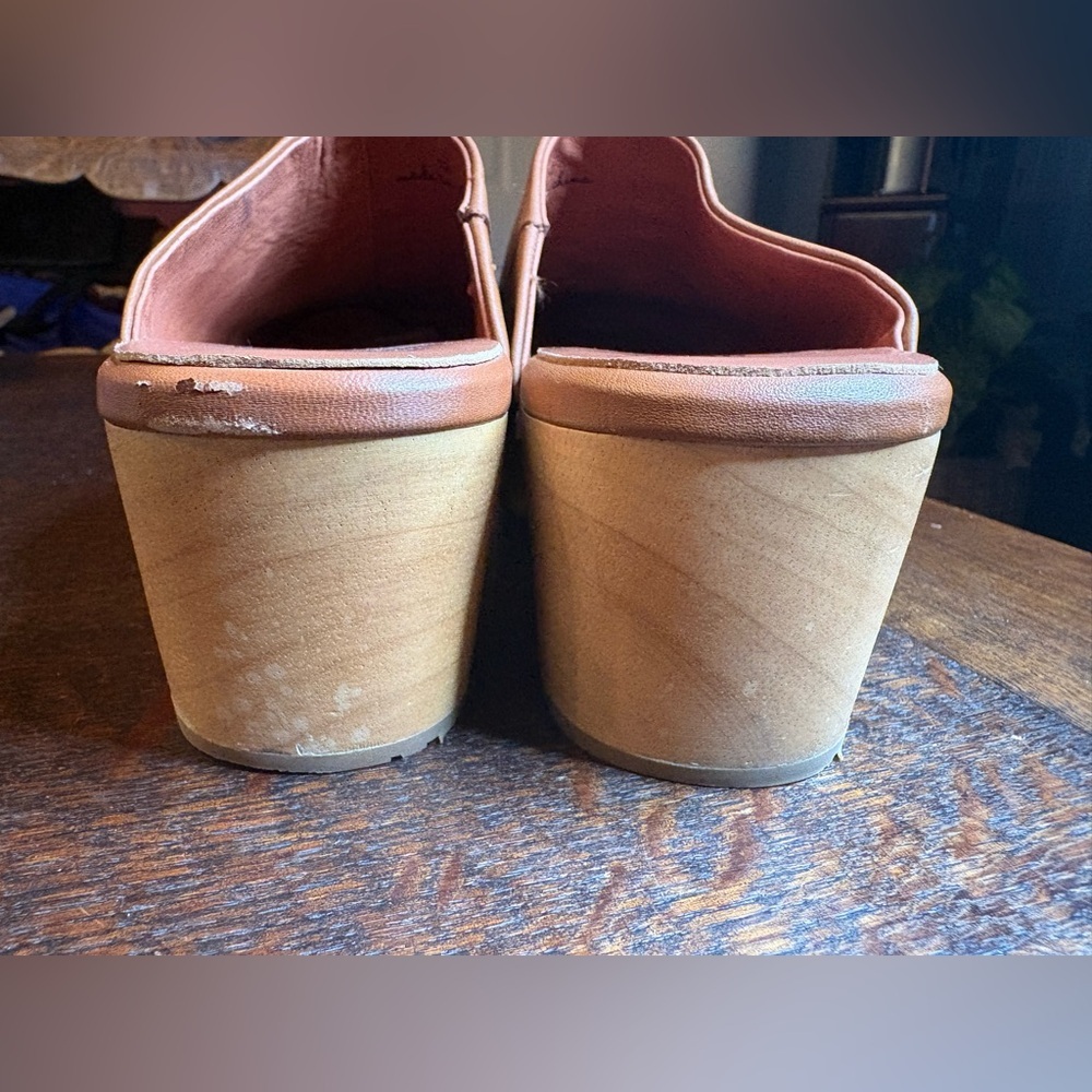 Charlotte Stone Luggage Marlo Clogs - Size 12 - Picture 4 of 14